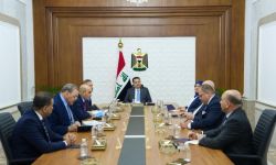 رئيس الوزراء يخول المدير التنفيذي لصندوق العراق للتنمية بتوقيع عقود لتنفيذ 600 مدرسة